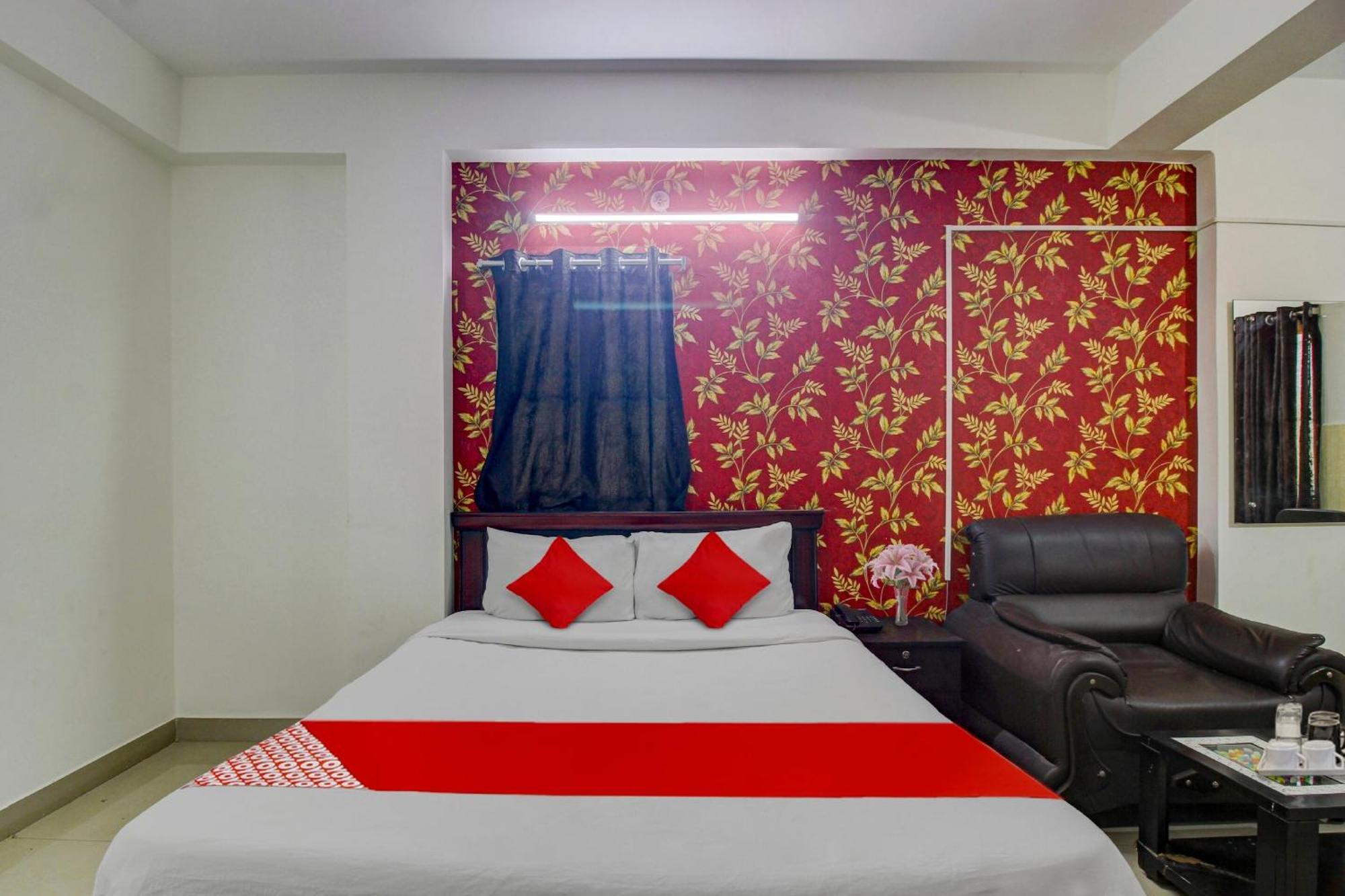 Hotel O Stay U Like Hotel'S Hyderabad Esterno foto