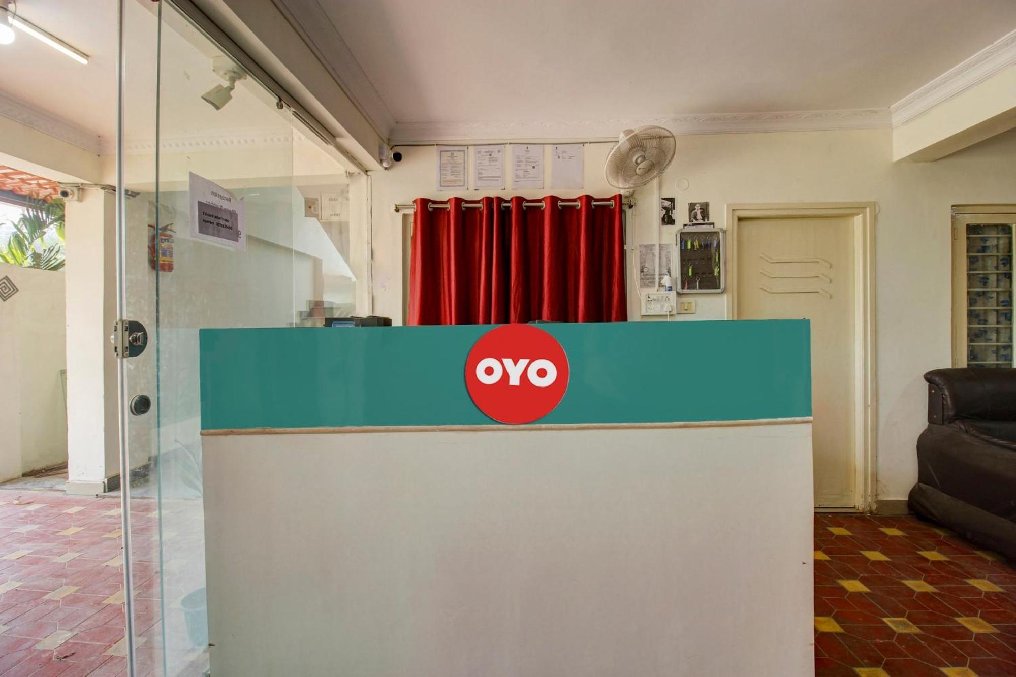 Hotel O Stay U Like Hotel'S Hyderabad Esterno foto
